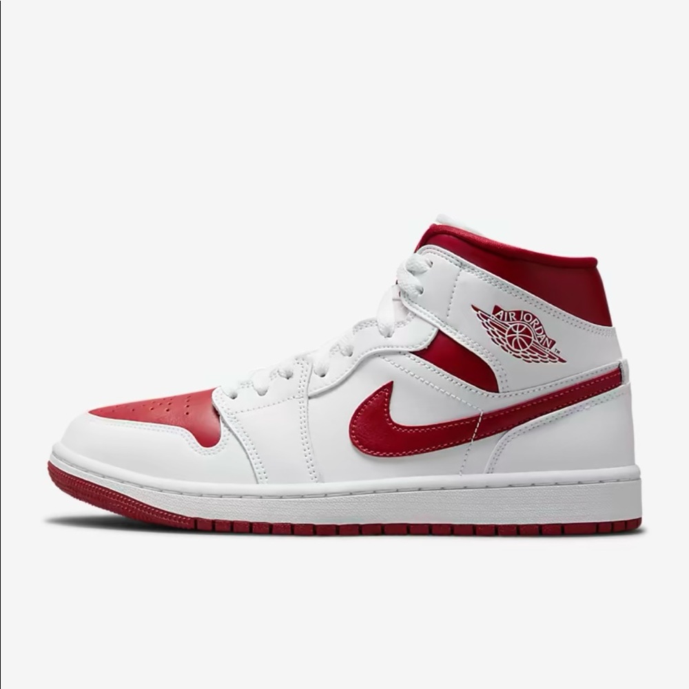Air Jordan 1 Mid